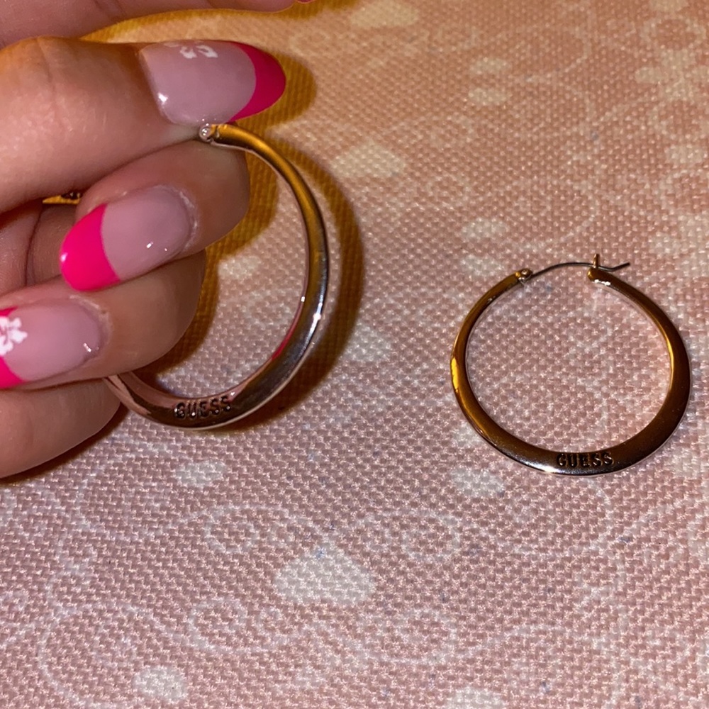 Guess hoops - Picture 4 of 6